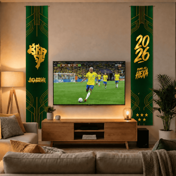 Kit 2 Faixas Brasil Copa 2026 ambientado na sala - Verde e Dourado